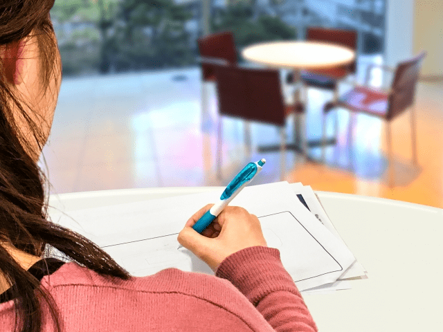 アンケートモニターサイトでどのくらい稼げる？