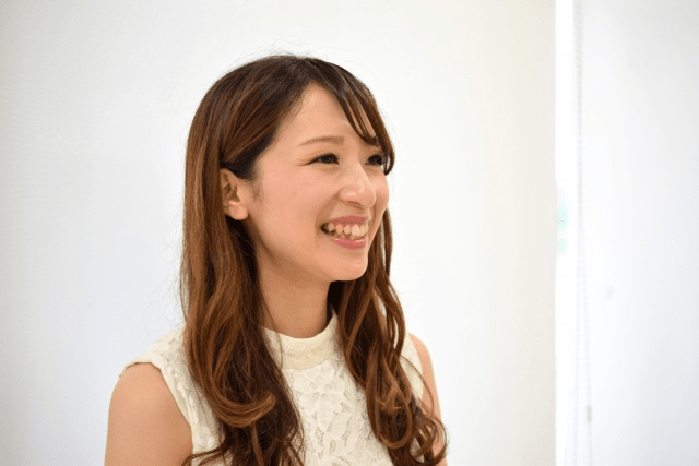 個別インタビューで楽しいおしゃべり！損することは何もない