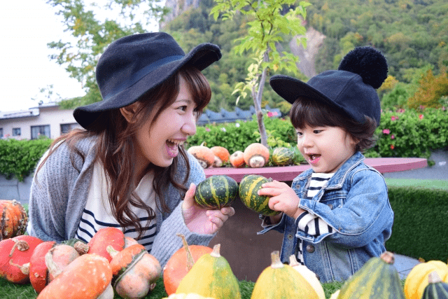 息子と参加するお菓子の会場調査は二人だけの楽しい思い出