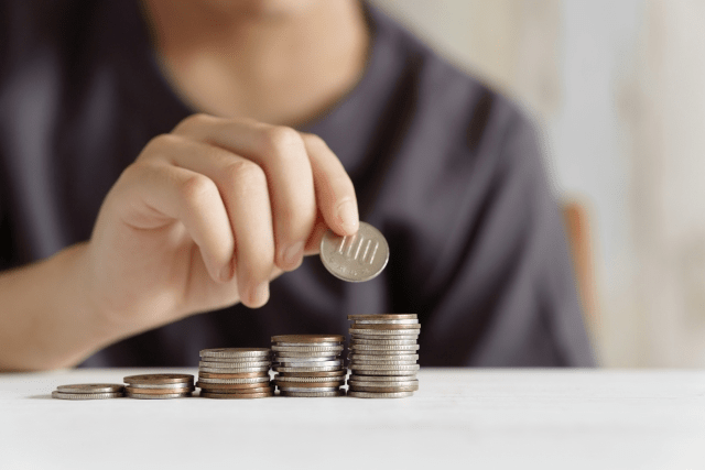 アンケートサイトでポイ活！毎日継続コツコツと