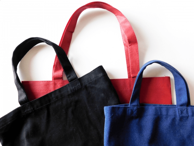 お土産は非売品の高級ブランドエコバッグ