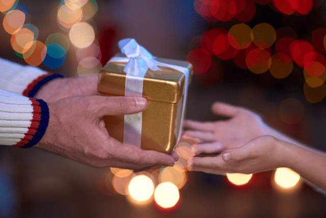 アンケートポイントで友人に気を遣わせないプレゼント！？