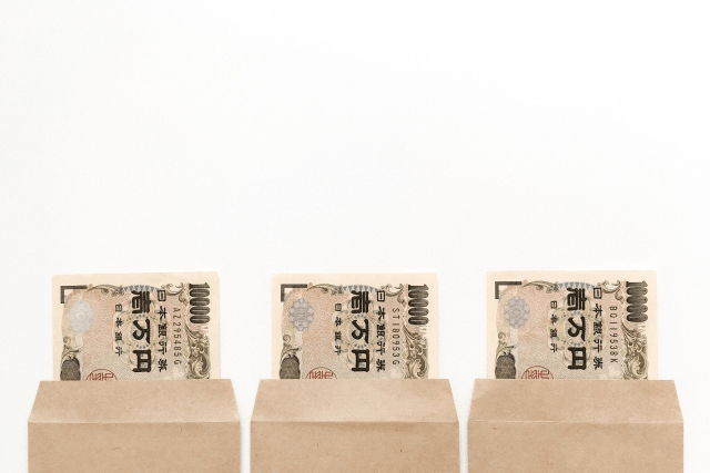 アンケート謝礼で贅沢できるの？ハッキリ言ってできます！！