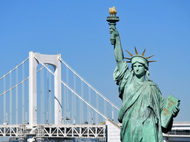 自分に副業なんてできるの?アンケートモニターならできます