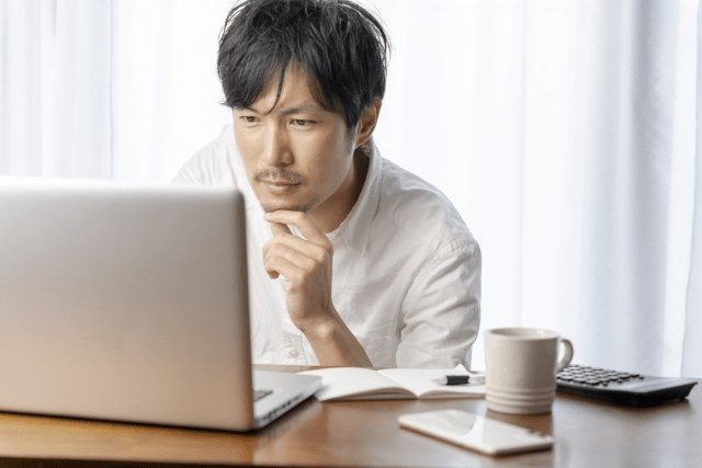 オンラインインタビューの不安払拭！？心の距離の近さとは？