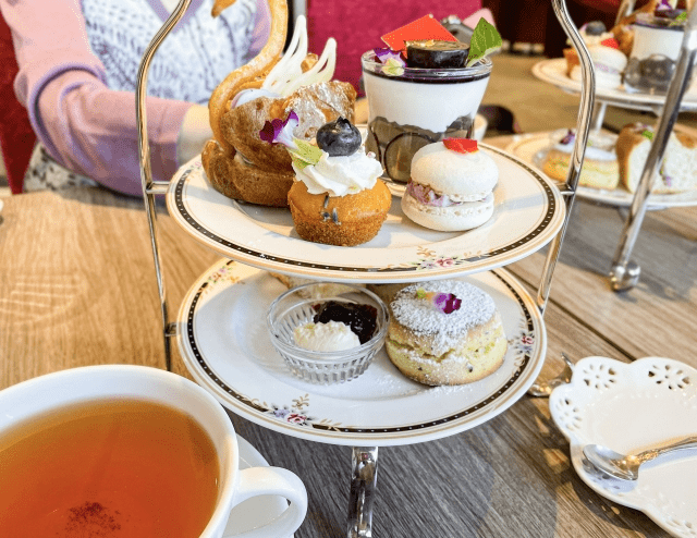 生き方を少し優雅にしてくれるアンケート