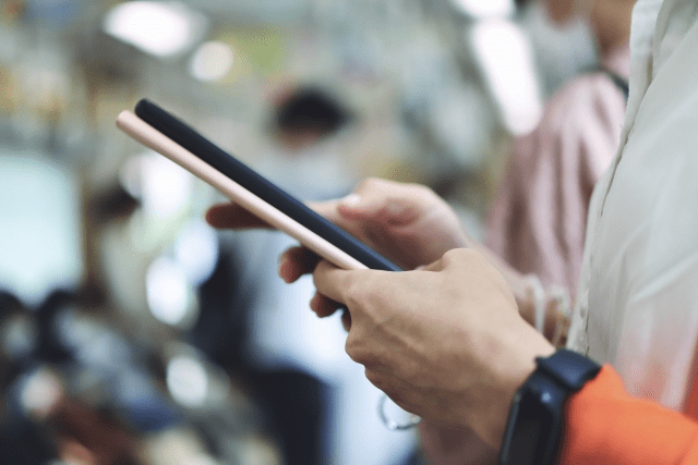 時間に縛られずいつでもどこでもできるのが強み！